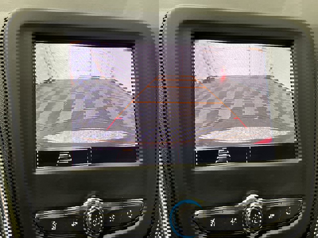 2022 Chevrolet Equinox LT photo 3