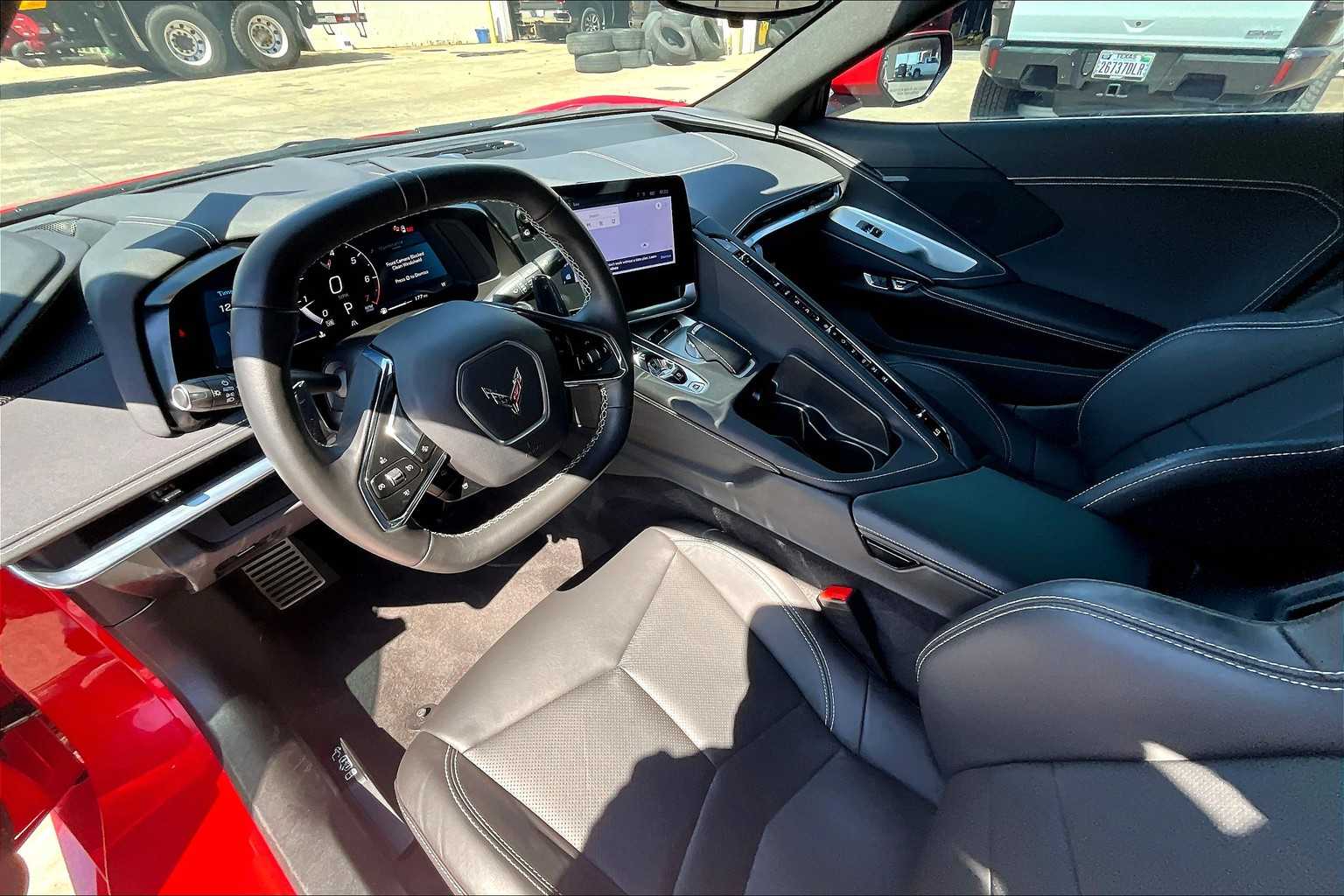2024 Chevrolet Corvette Stingray 1LT photo 13