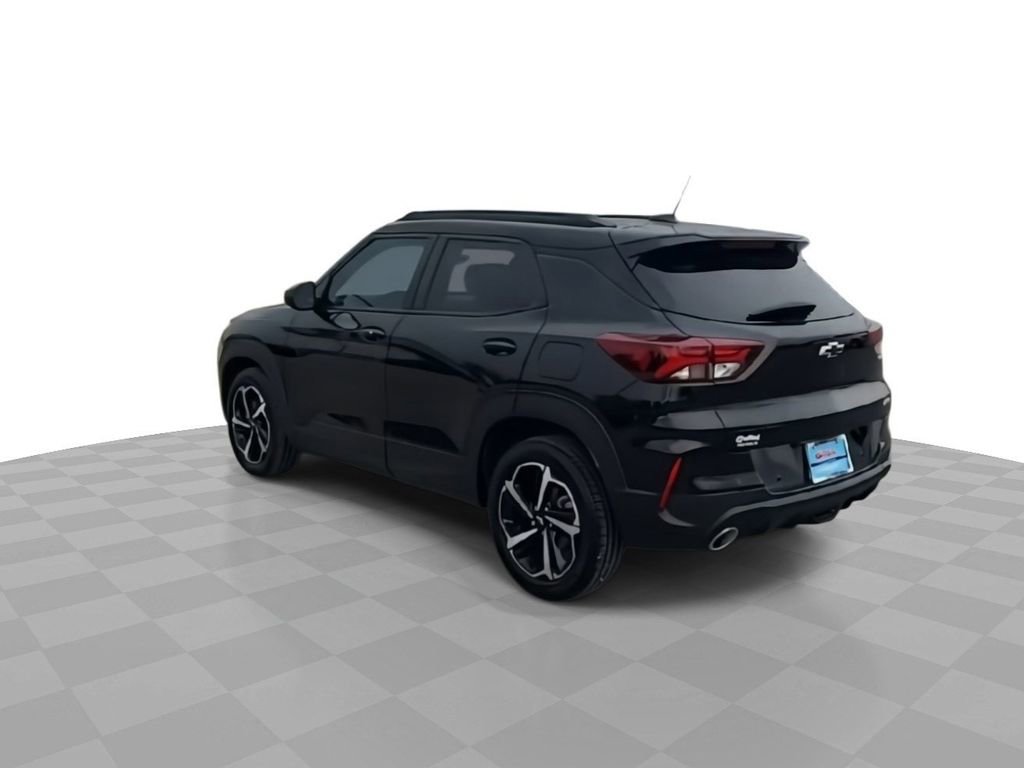 2021 Chevrolet Trailblazer RS photo 2