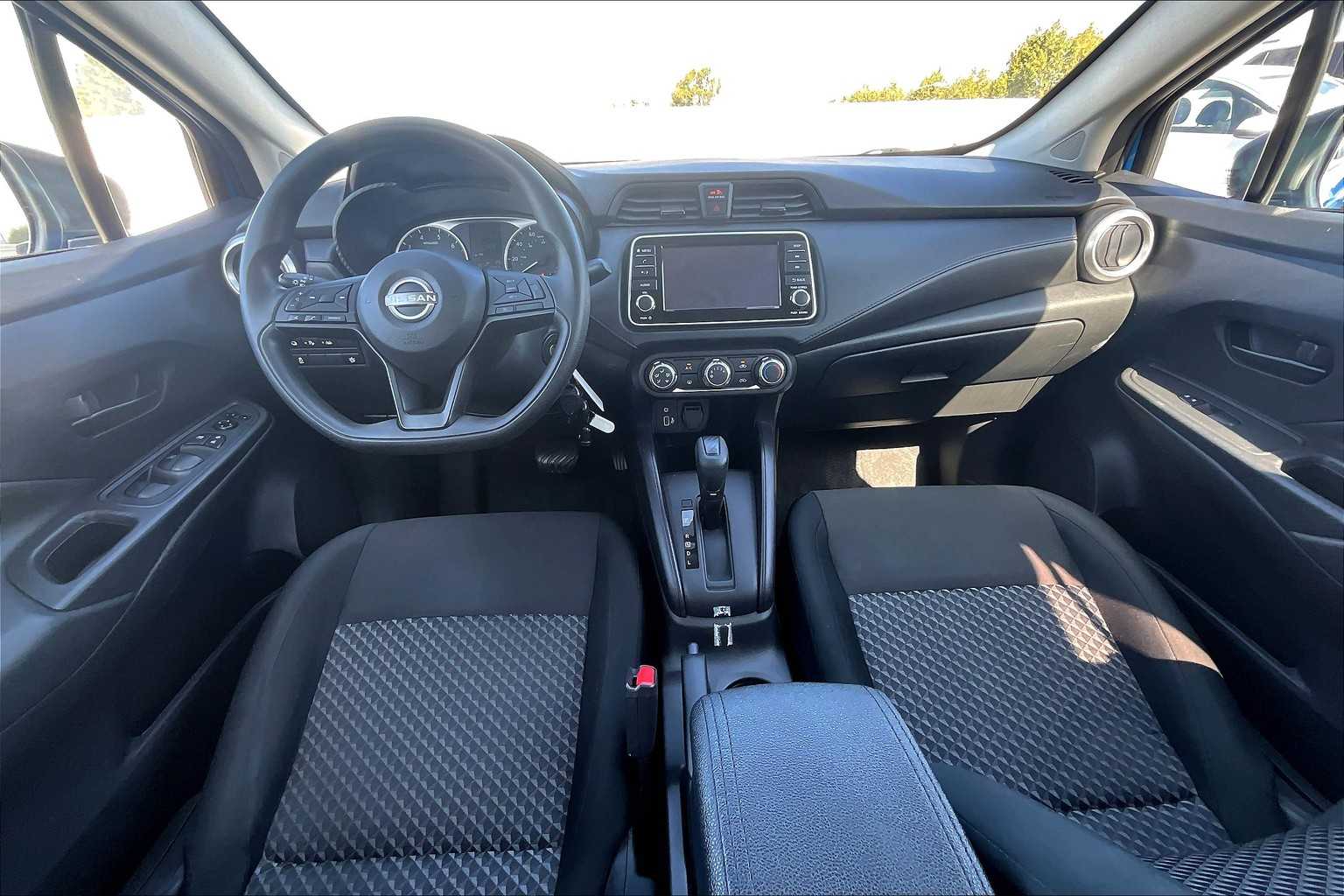 2024 Nissan Versa S photo 13