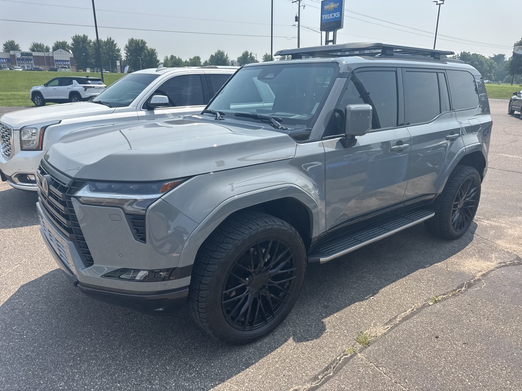 Used 2024 Lexus GX Premium with VIN JTJTBCDX8R5010997 for sale in Northfield, Minnesota