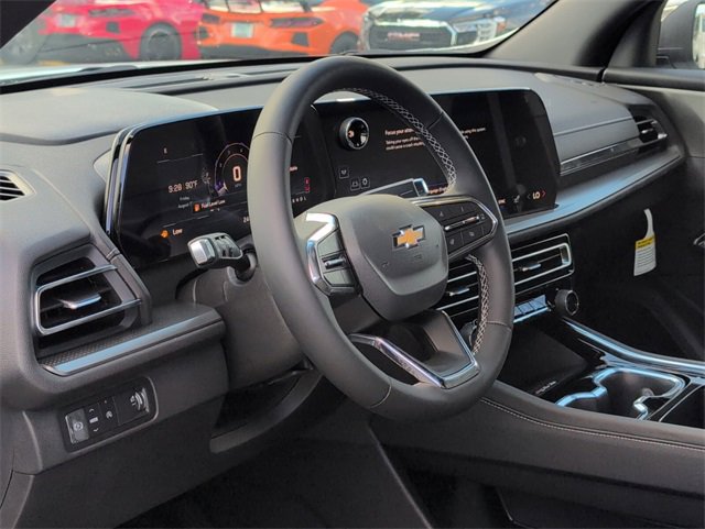 2025 Chevrolet Traverse photo 29