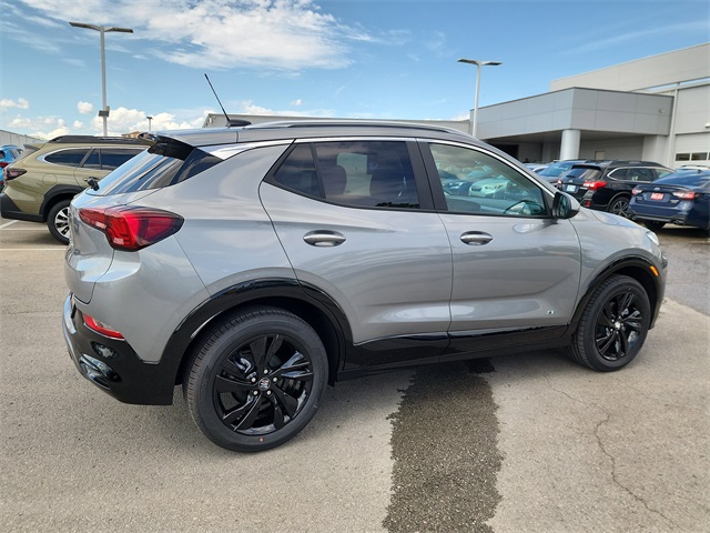 2026 Buick Encore GX Sport Touring photo 2