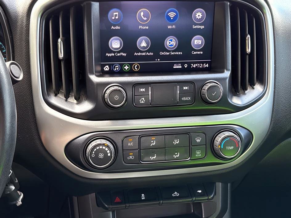 2022 Chevrolet Colorado LT photo 15