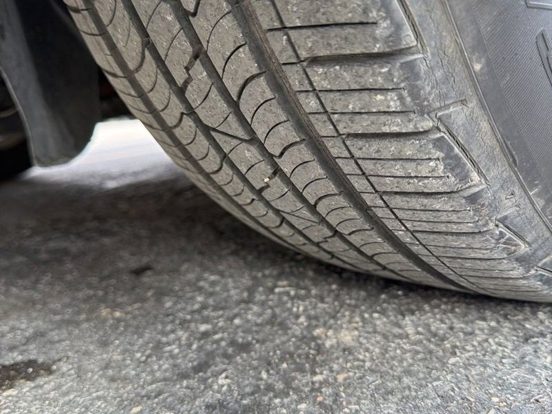 2015 CHEVROLET MALIBU - Image 13