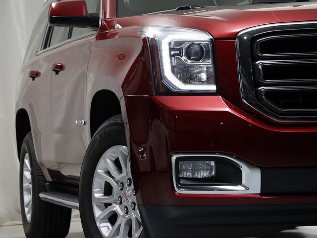 2018 Gmc Yukon SLT photo 2