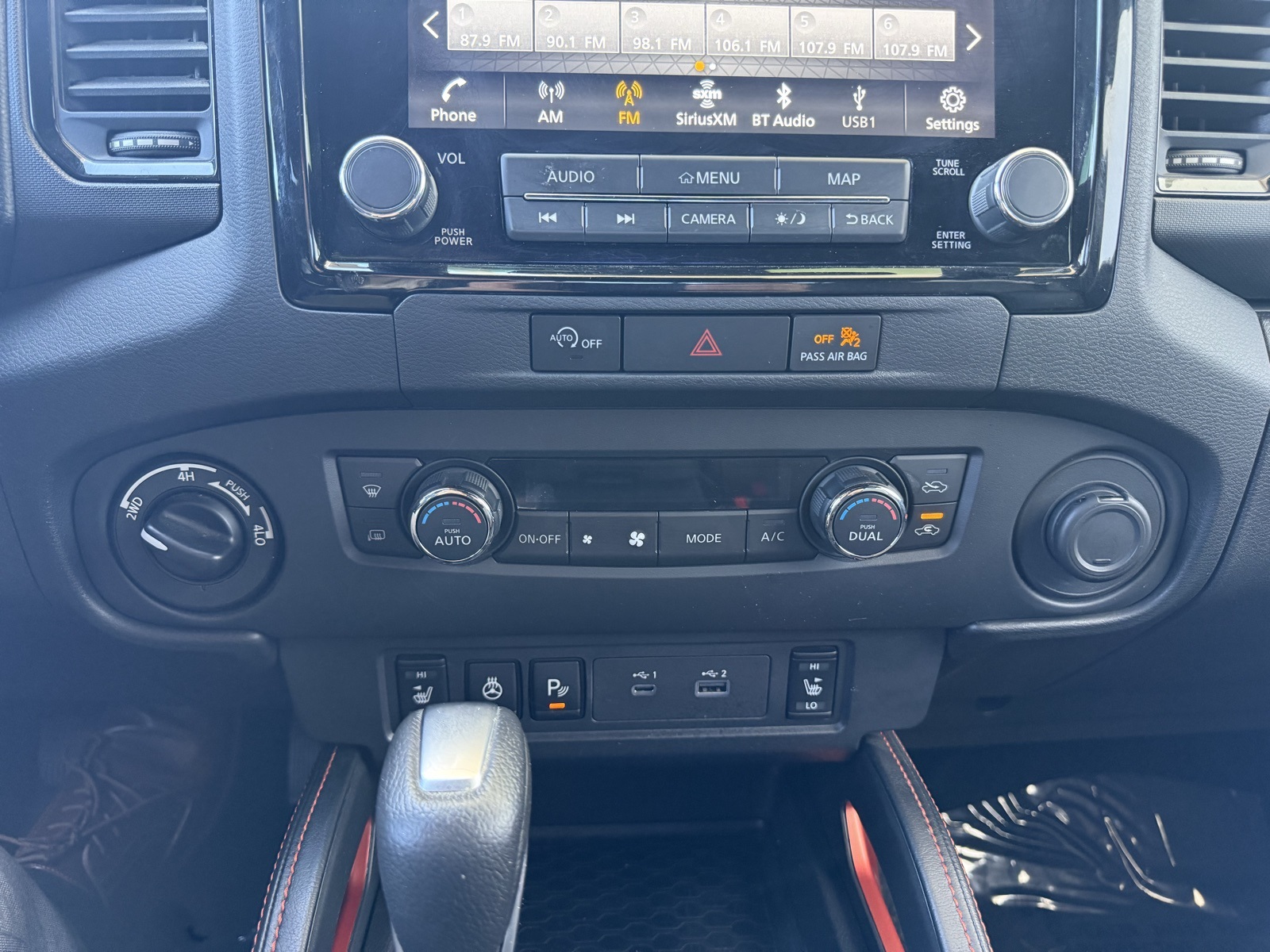 2024 Nissan Frontier PRO-4X photo 14