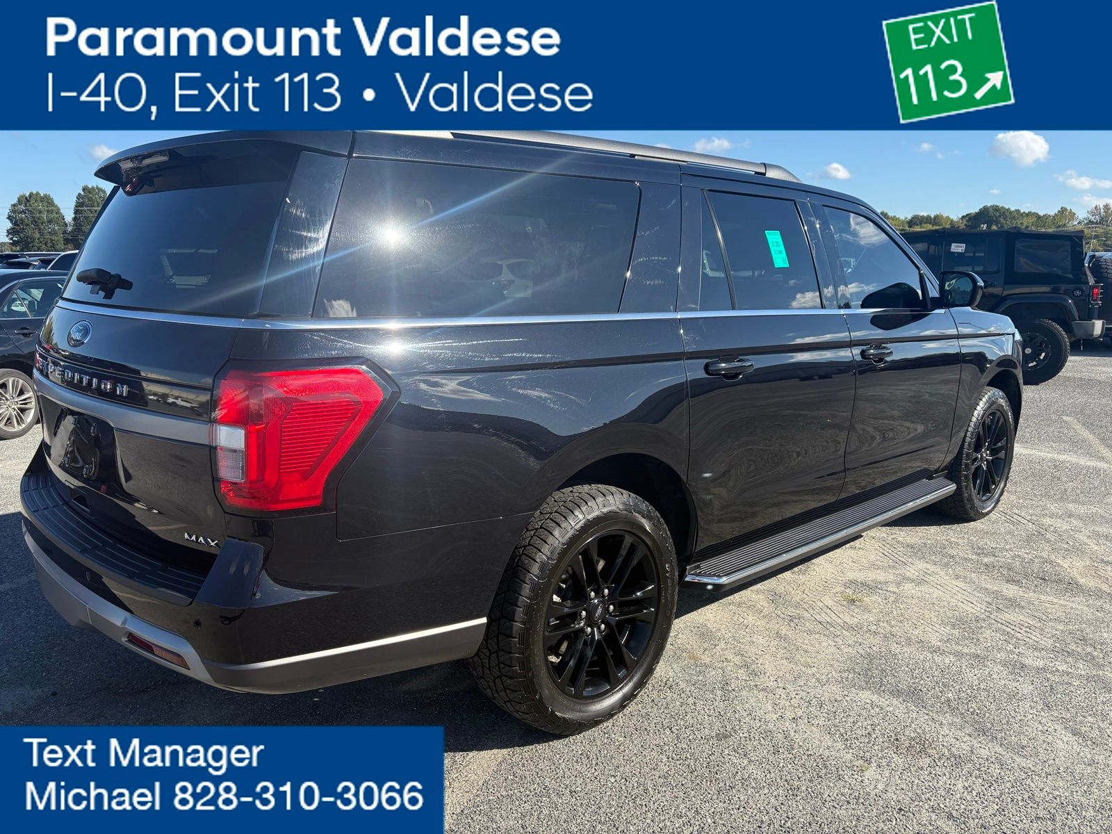 2023 Ford Expedition MAX XLT photo 2
