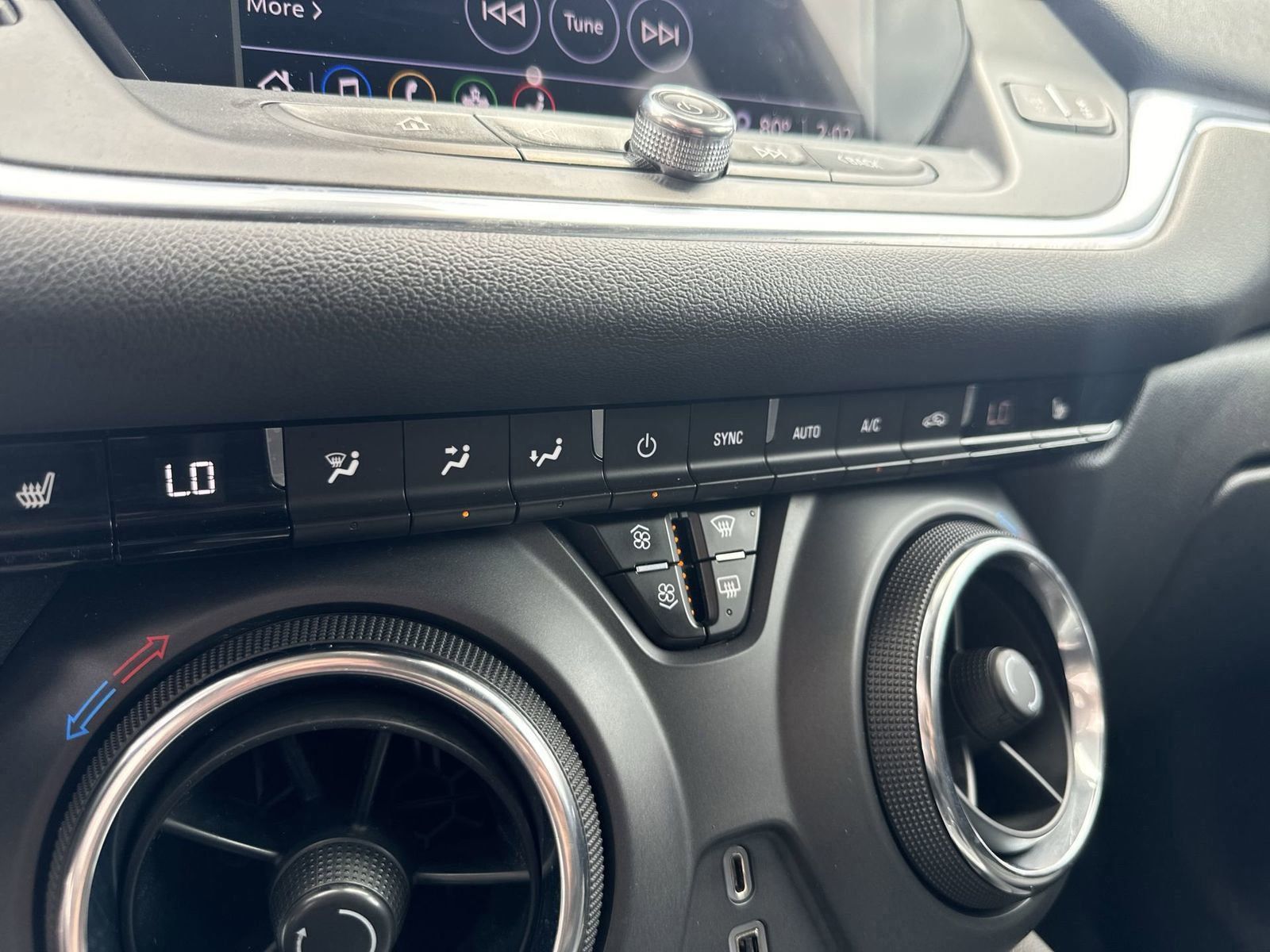 2021 Chevrolet Blazer 2LT photo 22