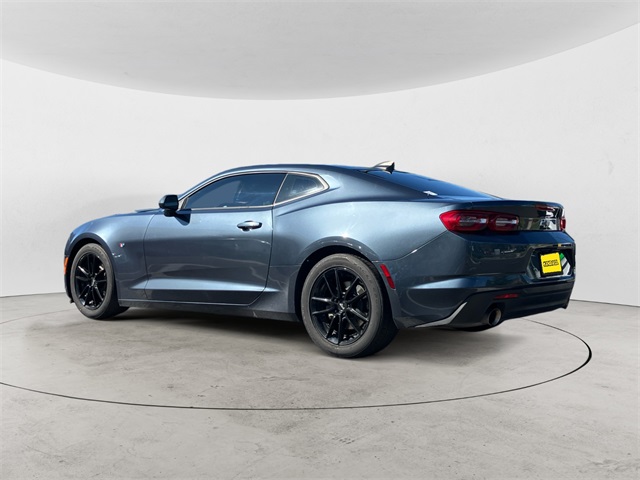 2021 Chevrolet Camaro 1LS photo 4