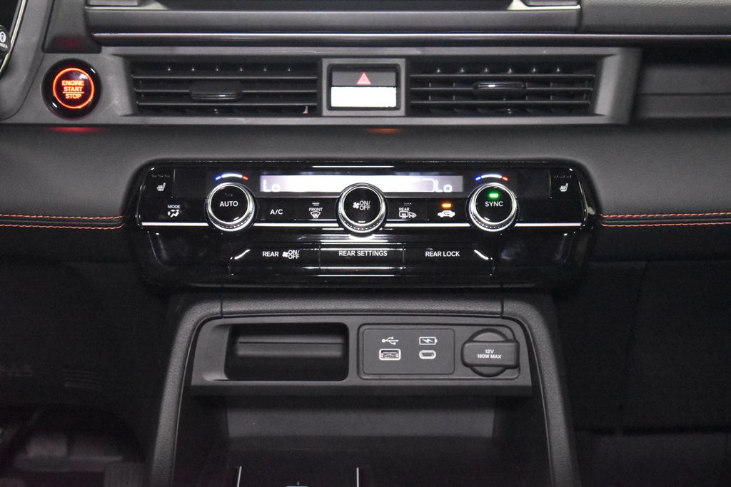 2025 Honda Pilot TrailSport photo 12