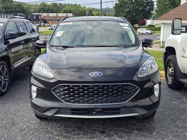 2020 Ford Escape Titanium Hybrid photo 3