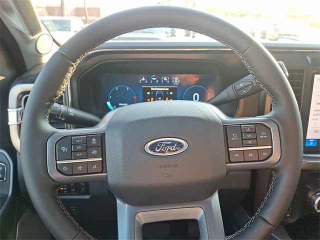 2025 Ford F-350 Lariat photo 15