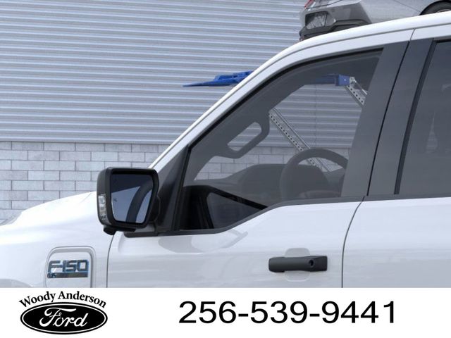 2025 Ford F-150 Lightning XLT photo 15