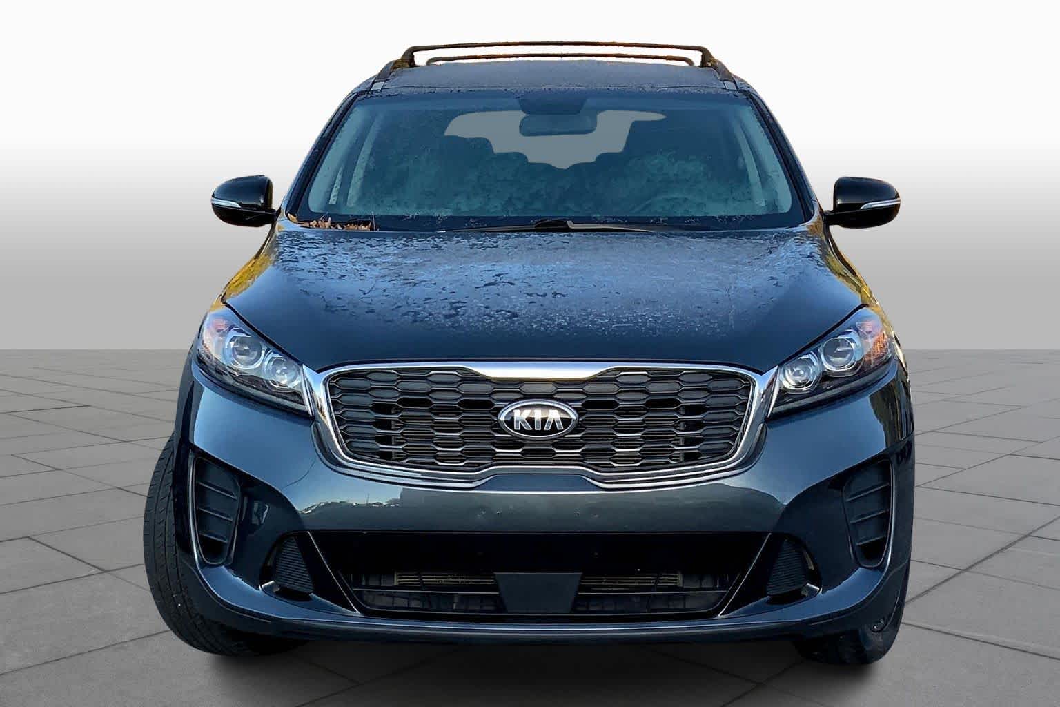 2020 Kia Sorento S V6 photo 2