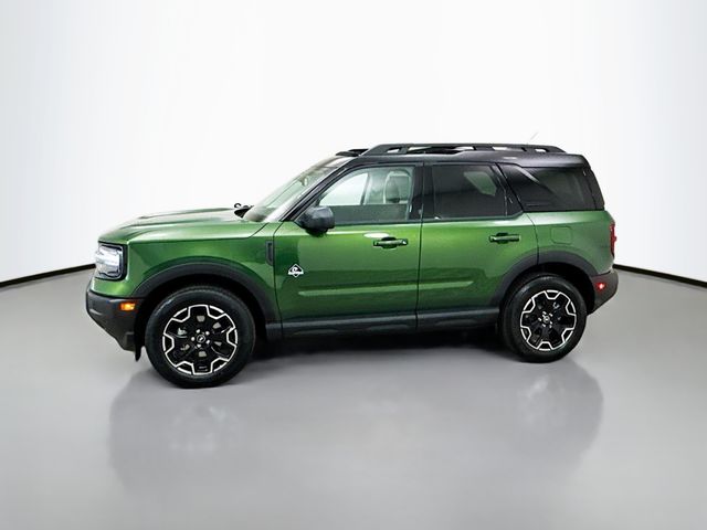 2025 Ford Bronco Sport Outer Banks photo 2