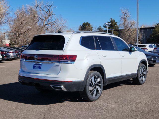 2025 Volkswagen Atlas SEL photo 3