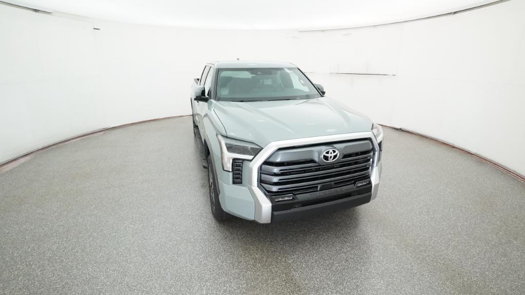 2025 Toyota Tundra Limited CrewMax photo 31