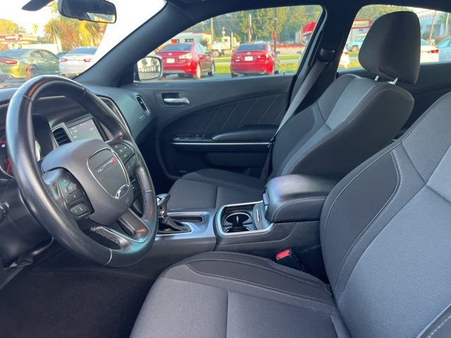 2021 Dodge Charger SXT photo 9