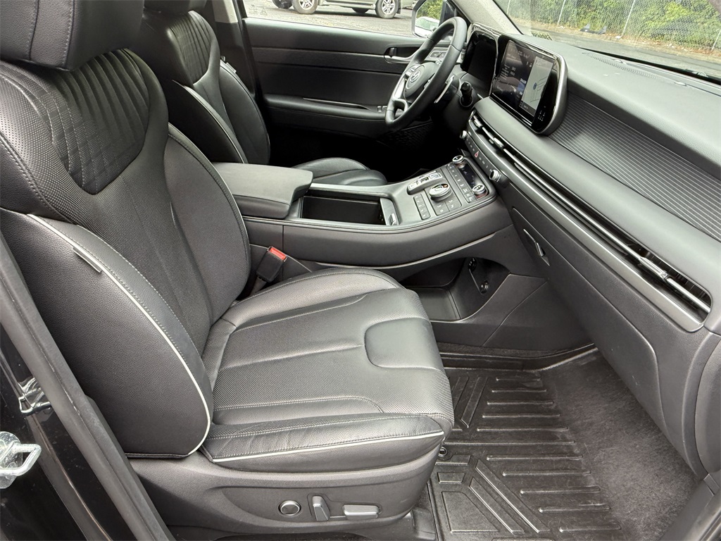 2023 Hyundai Palisade Limited photo 12