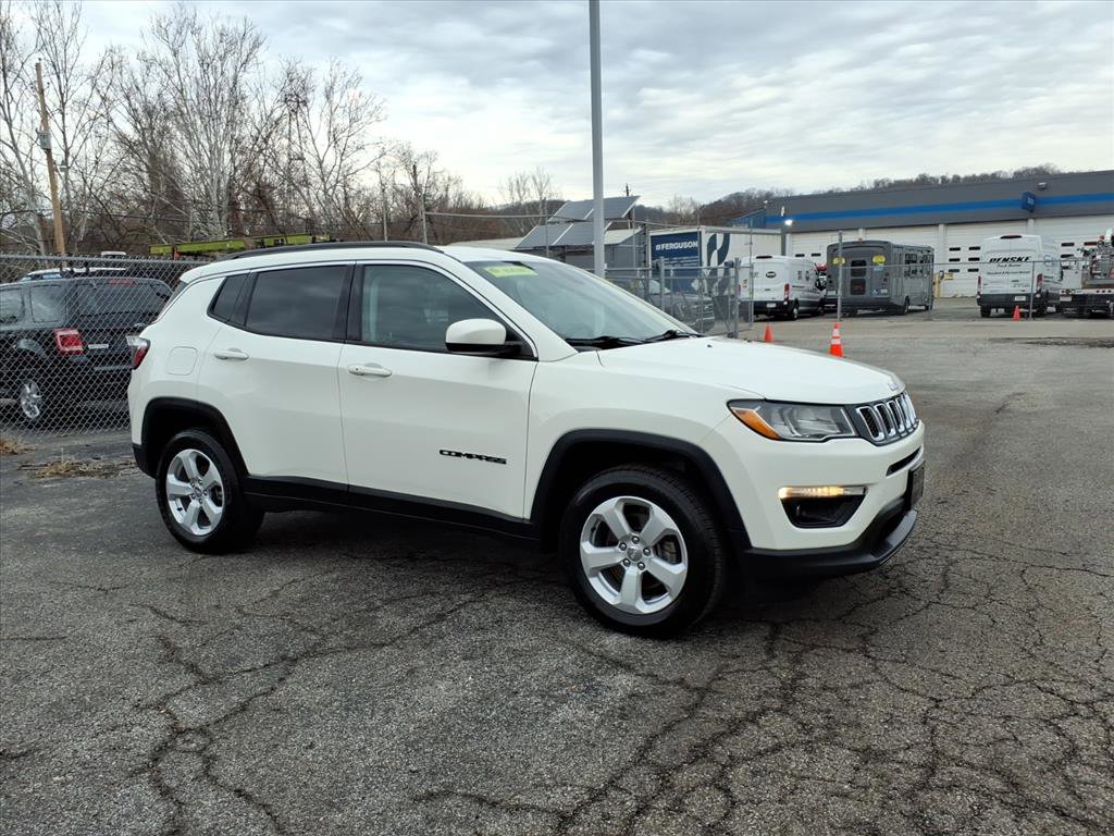 2019 Jeep Compass Latitude's photo