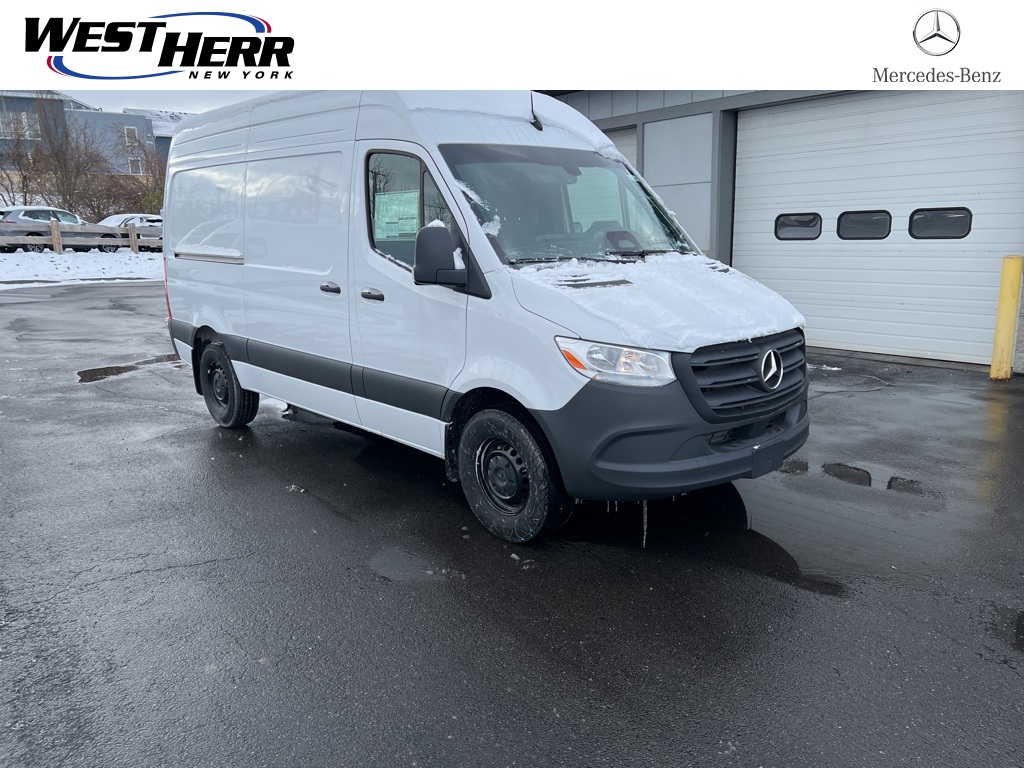2025 Mercedes-Benz Sprinter Cargo Van Base's photo