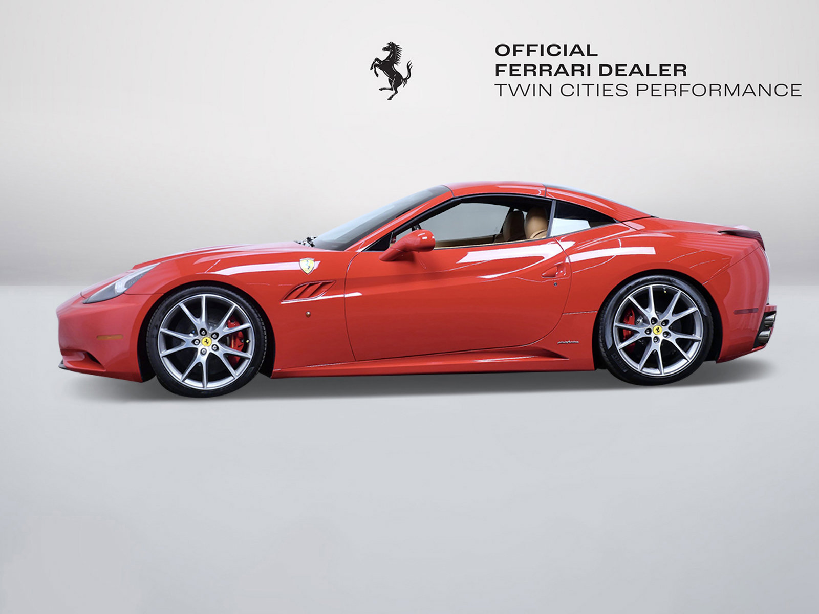 2012 Ferrari California photo 2