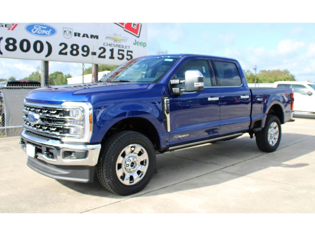 2026 Ford F-250 Lariat photo 2