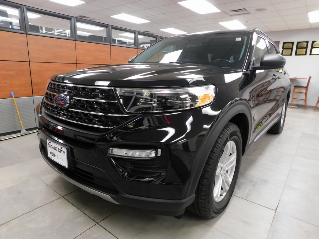 2021 Ford Explorer XLT's photo