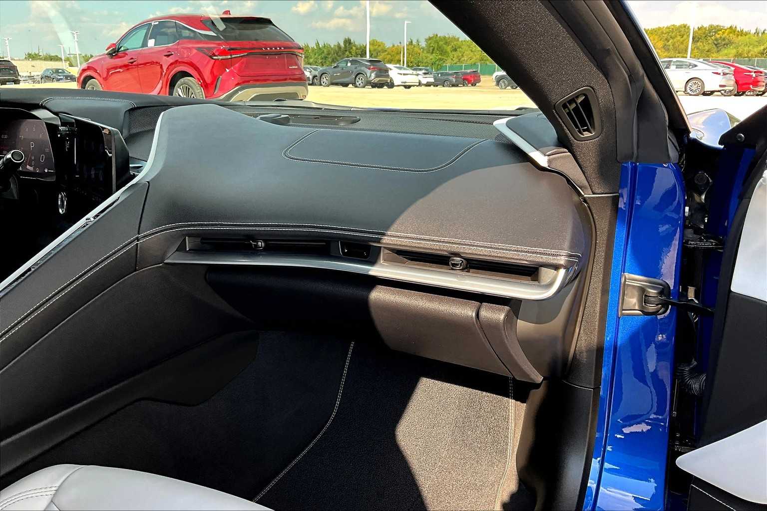2022 Chevrolet Corvette 2LT photo 13