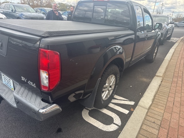2014 Nissan Frontier SV photo 4