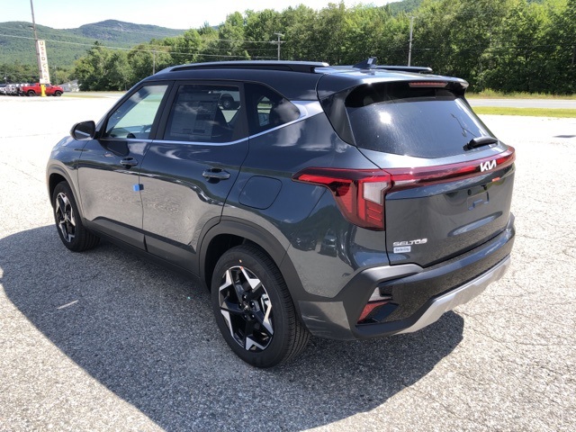 2026 Kia Seltos EX photo 5