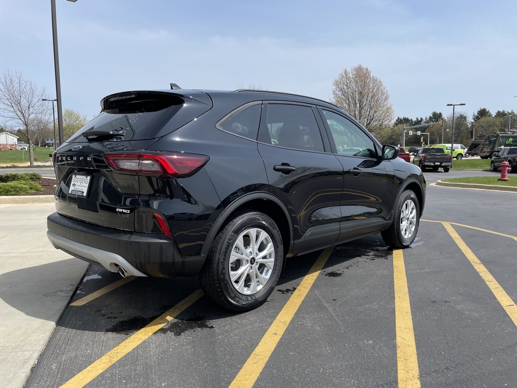 2025 Ford Escape Active photo 4