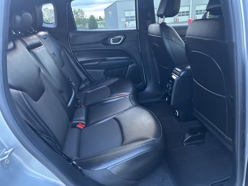 2025 Jeep Compass Latitude photo 18