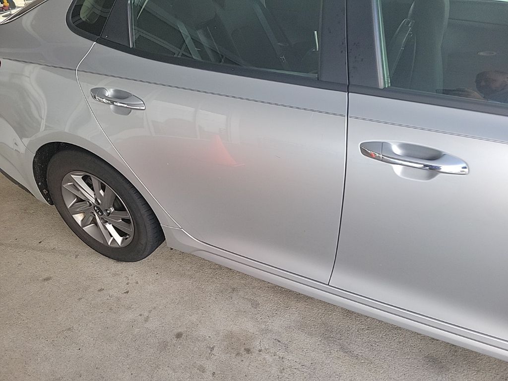 2019 Kia Optima LX photo 8
