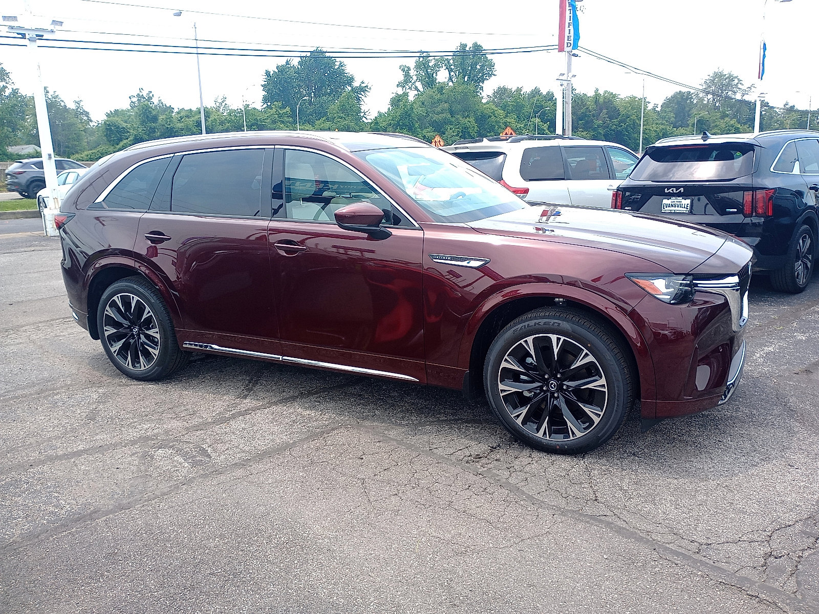 2025 Mazda CX-90 Premium Plus photo 2