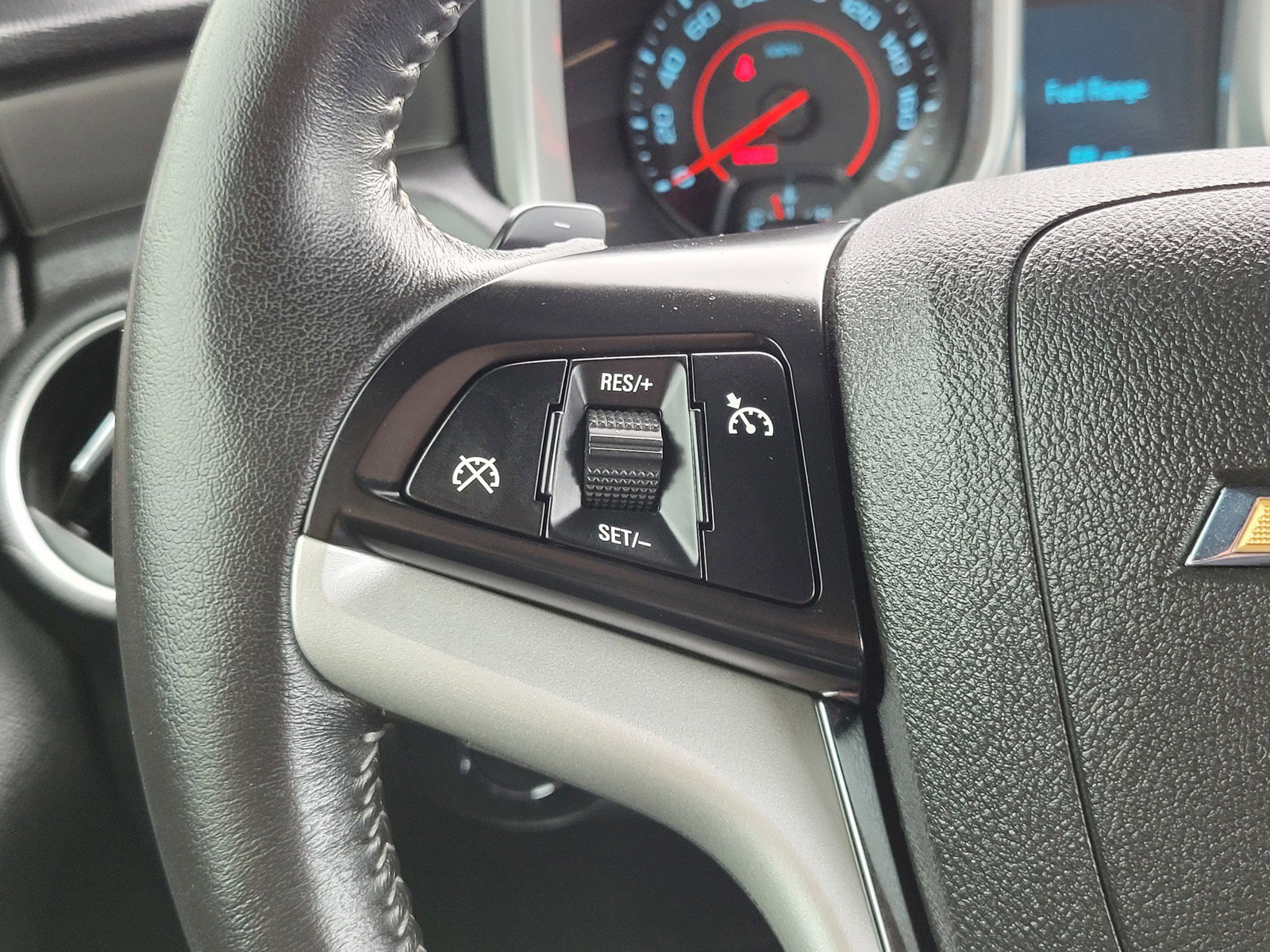 2013 Chevrolet Camaro SS photo 22
