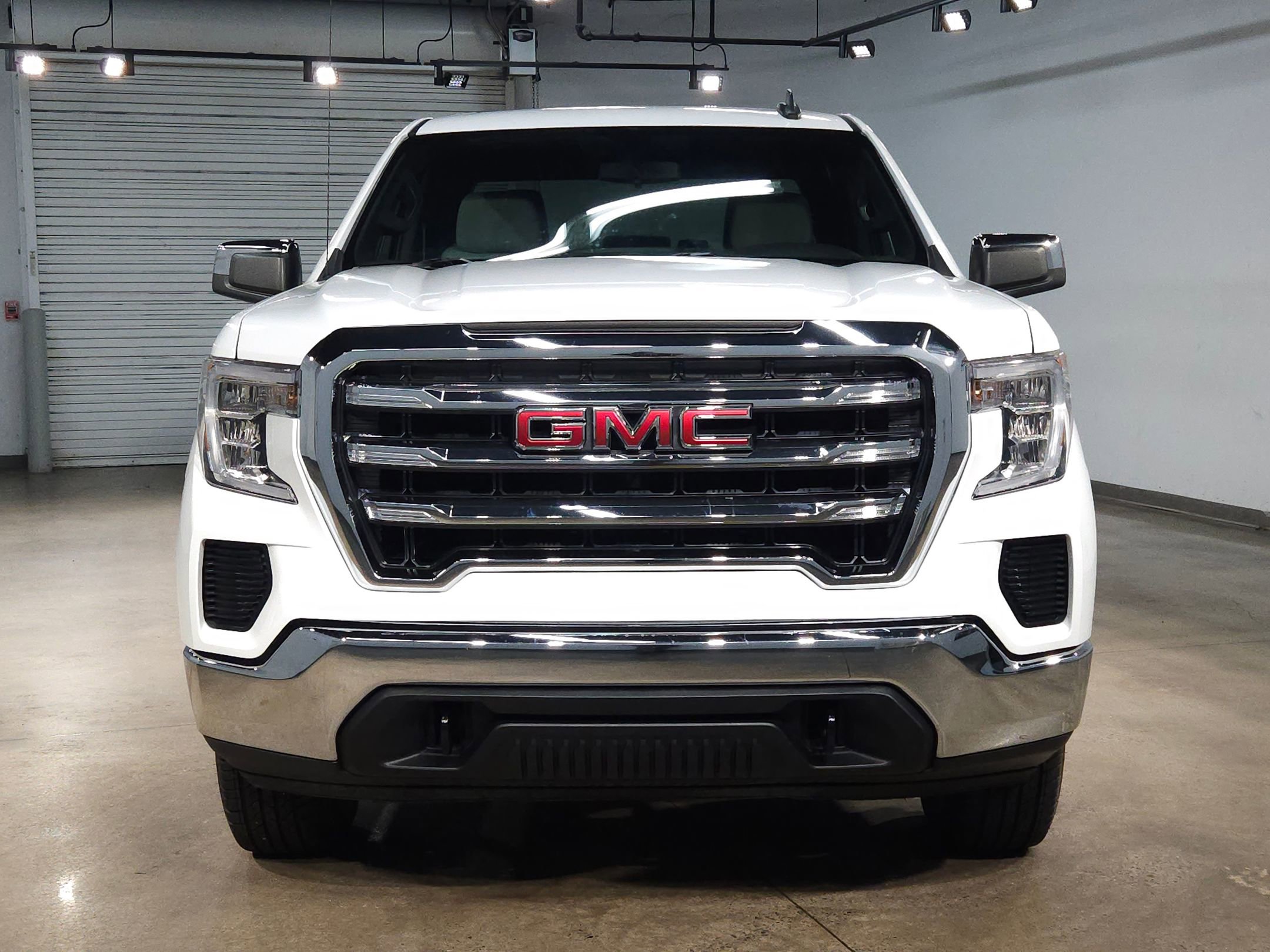Used 2019 GMC Sierra 1500 SLE with VIN 3GTU9BED6KG198290 for sale in Little Rock