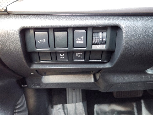 2020 Subaru Forester Premium photo 19
