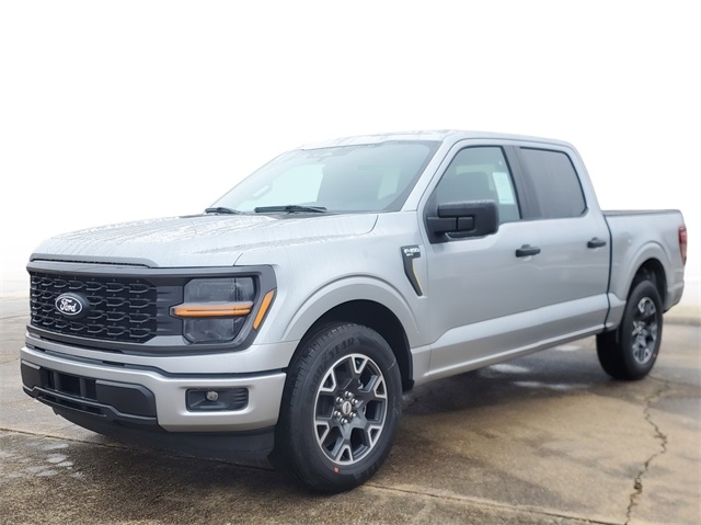 2025 Ford F-150 STX photo 2