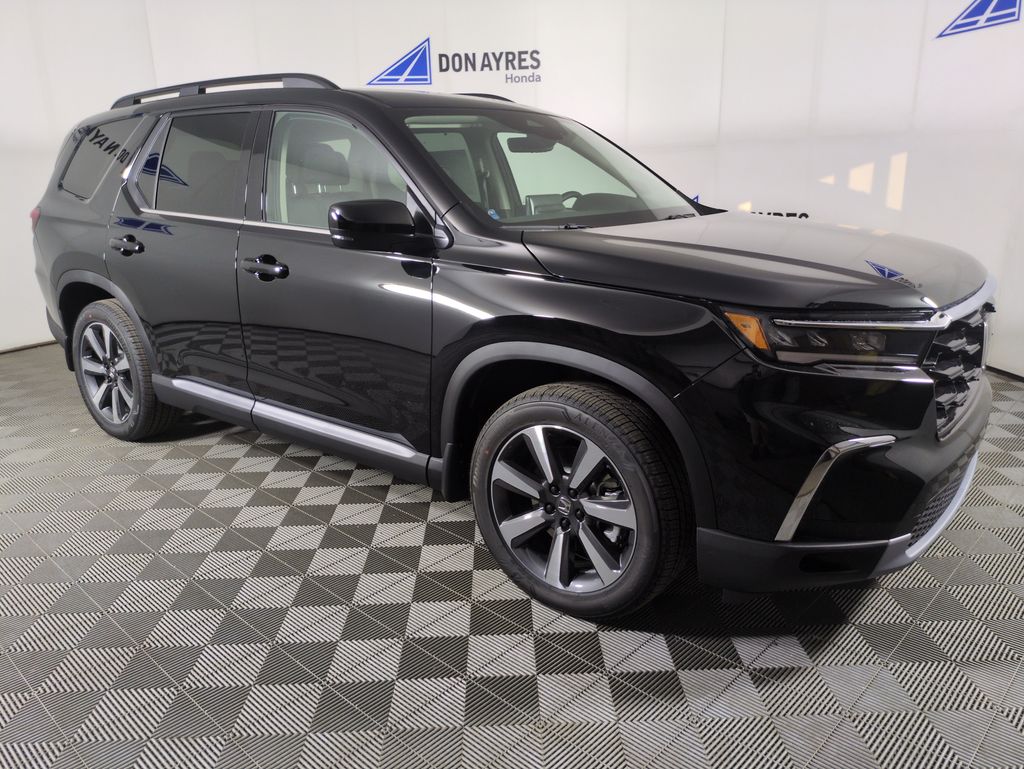 2025 Honda Pilot Touring photo 6