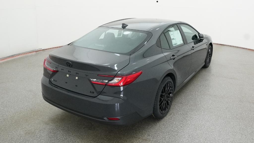 2026 Toyota Camry LE photo 18