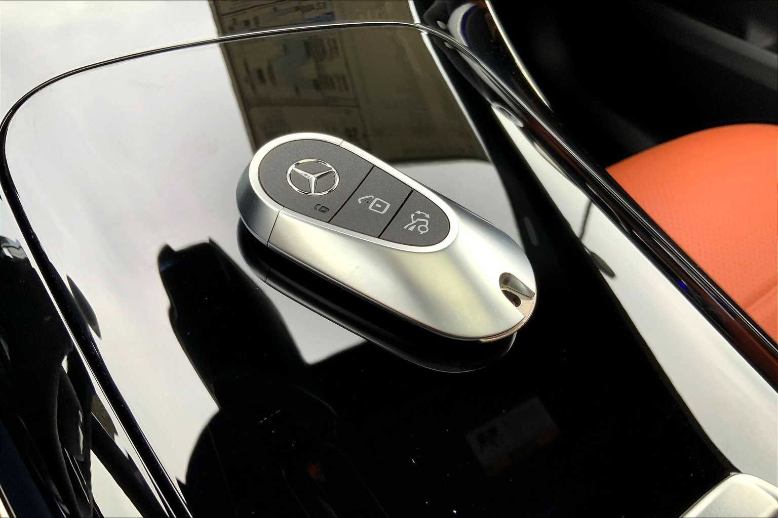 2026 Mercedes Benz GLC 300 4MATIC photo 19
