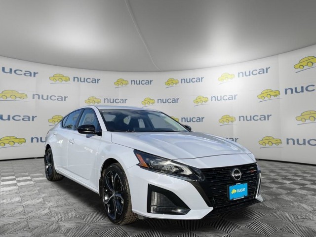 New 2025 Nissan Altima 2.5 SR