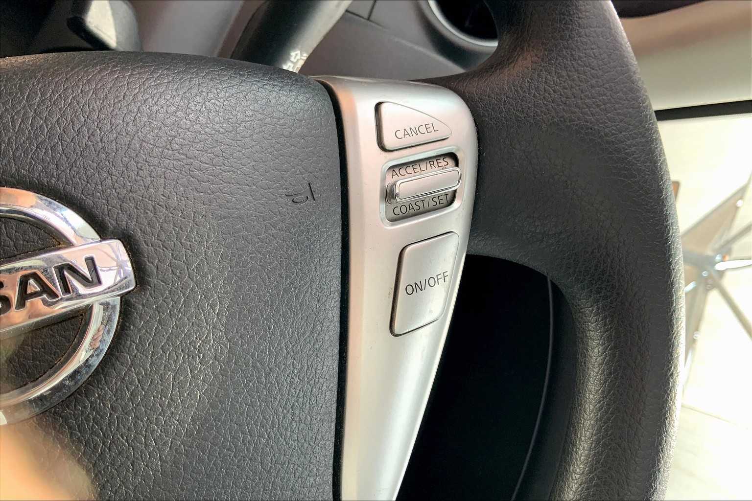 2019 Nissan Versa SV photo 20