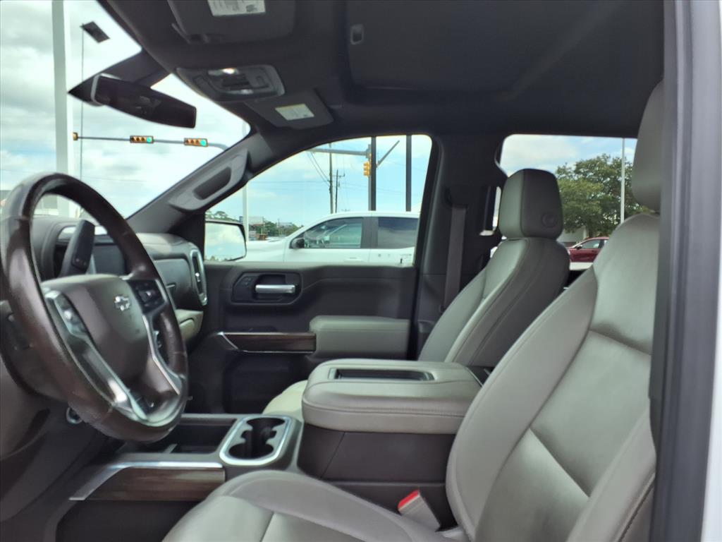 2021 Chevrolet Silverado 1500 RST photo 8