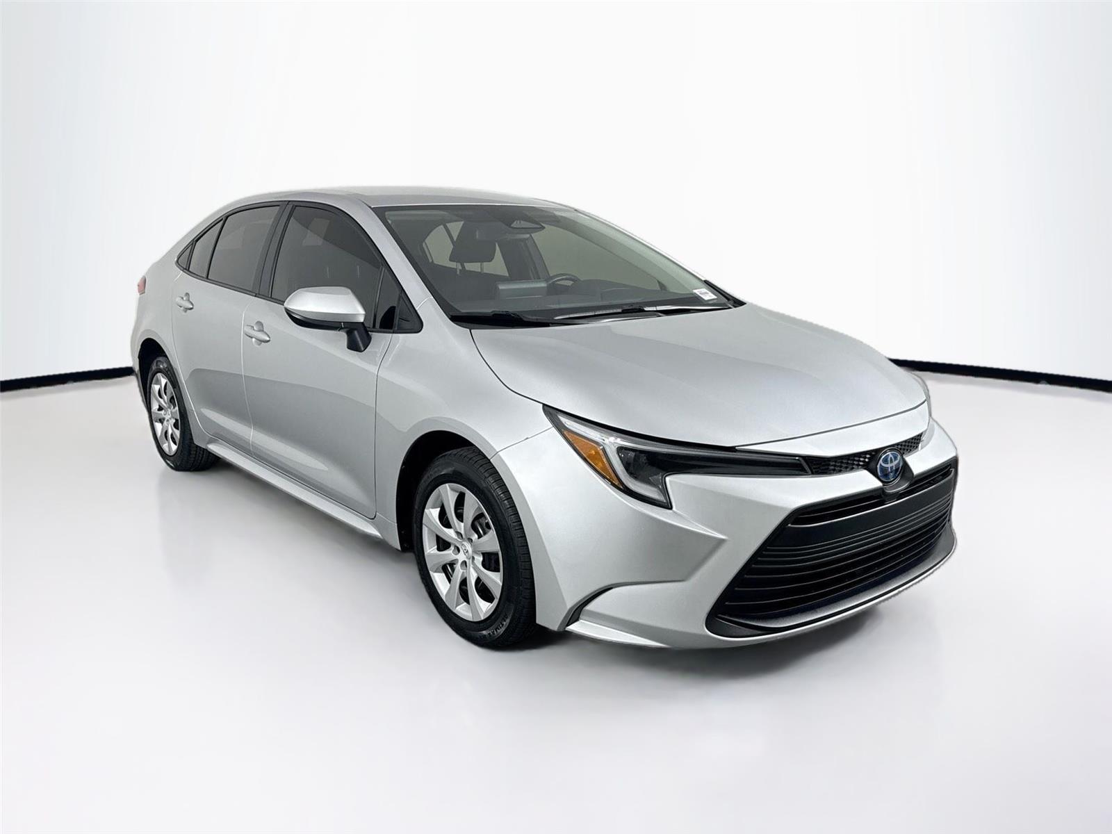 2023 Toyota Corolla Hybrid LE photo 4
