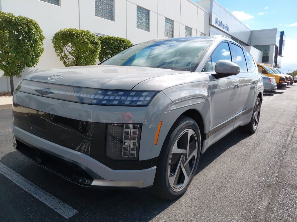 2026 Hyundai Ioniq photo 2