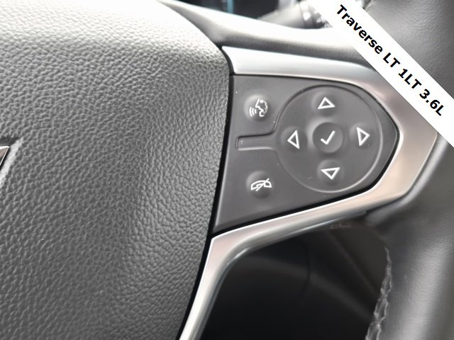 2023 Chevrolet Traverse Cloth photo 28