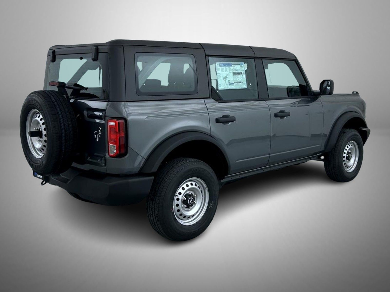2025 Ford Bronco Base photo 5